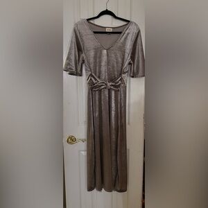Bibi  front tie velvet dress.  Women’s Large